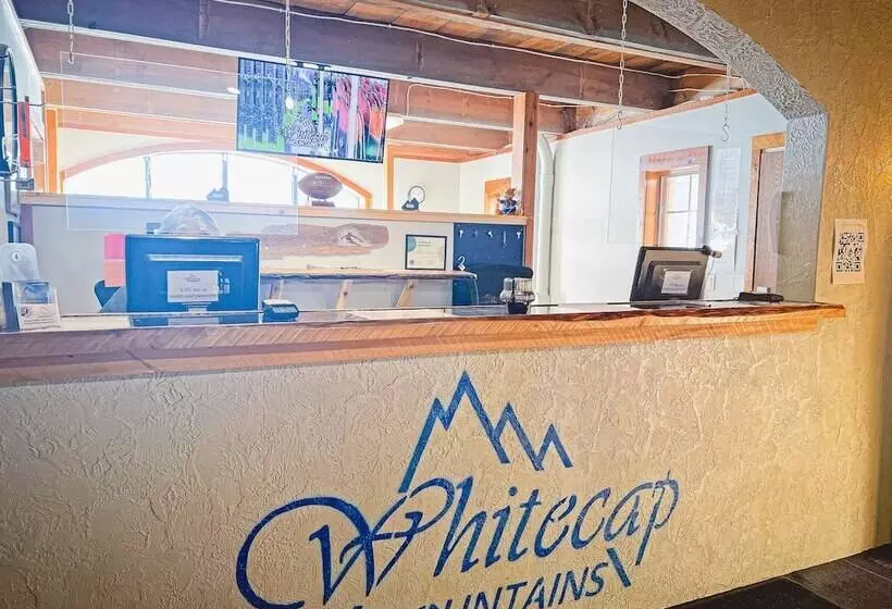 ホテル Whitecap Mountains Resort