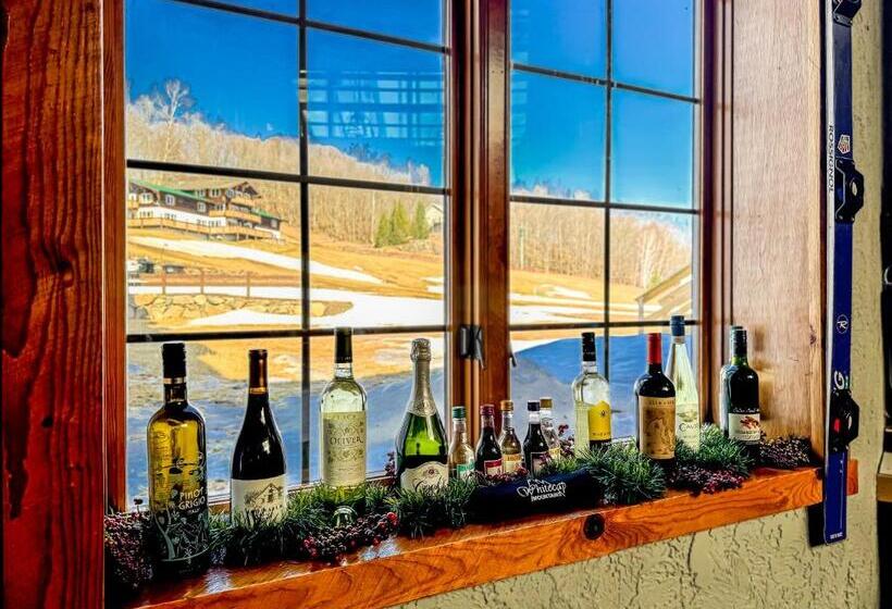 هتل Whitecap Mountains Resort