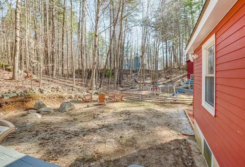 Inviting Alton Bay Home Near Lake Winnipesaukee!