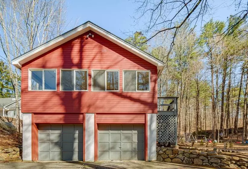 Inviting Alton Bay Home Near Lake Winnipesaukee!