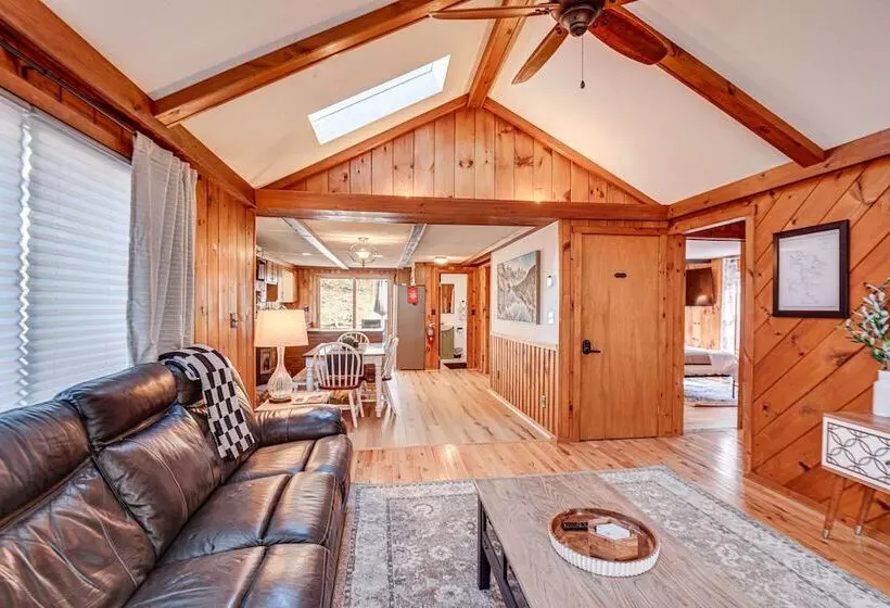 Inviting Alton Bay Home Near Lake Winnipesaukee!