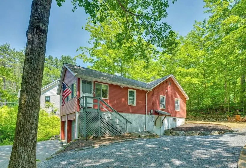 Inviting Alton Bay Home Near Lake Winnipesaukee!