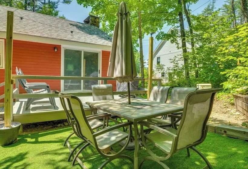 Inviting Alton Bay Home Near Lake Winnipesaukee!