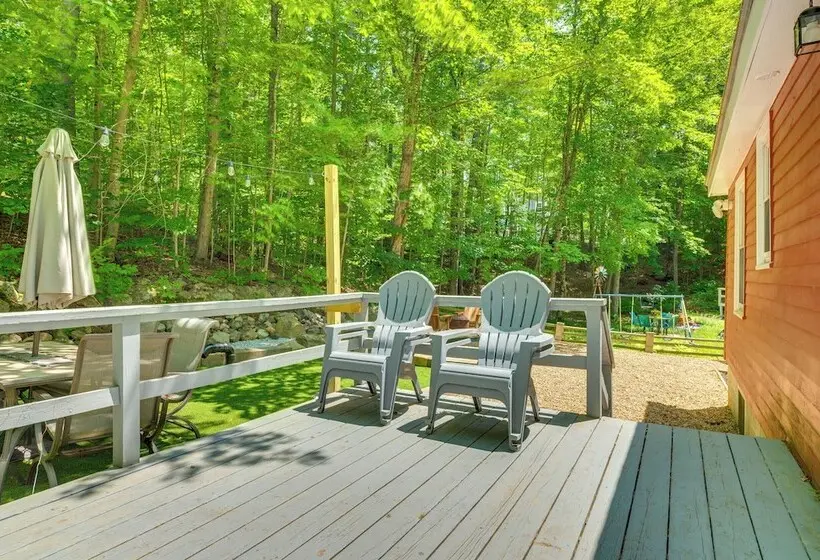 Inviting Alton Bay Home Near Lake Winnipesaukee!