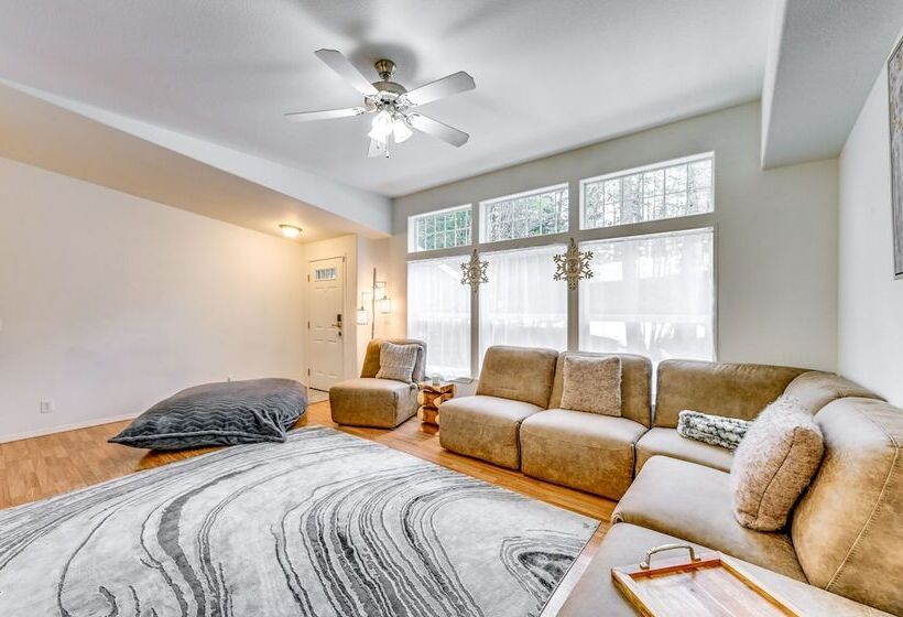 Kalispell Home W/ Patio & Grill On 4 Acres!