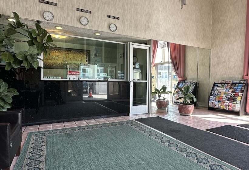 مُتل Garden Grove Inn