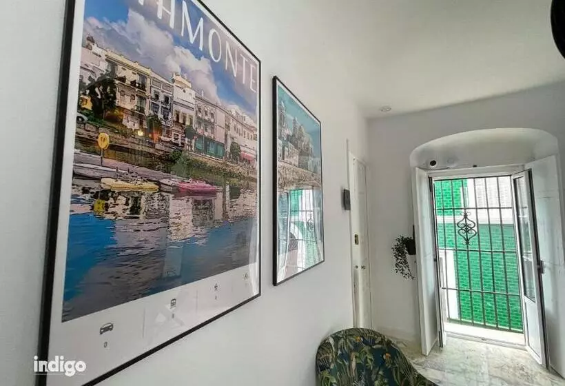 Majatalo Casa Cristóbal Colón Habitaciones Con Vistas A Semana Santa Y Fiestas