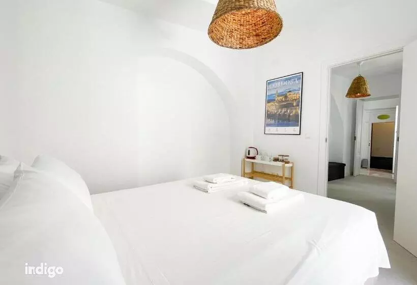 Majatalo Casa Cristóbal Colón Habitaciones Con Vistas A Semana Santa Y Fiestas