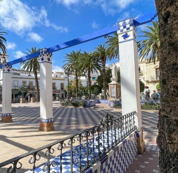 پانسیون Casa Cristóbal Colón Habitaciones Con Vistas A Semana Santa Y Fiestas