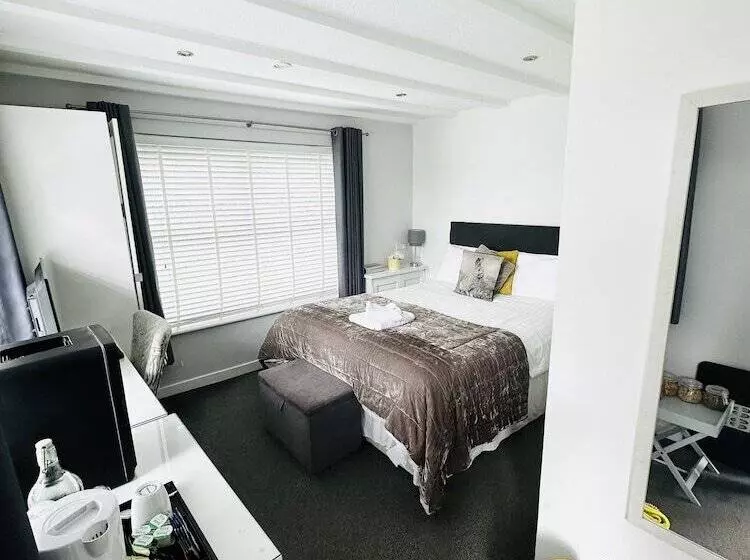 ペンション Cherry Bungalow Guesthouse