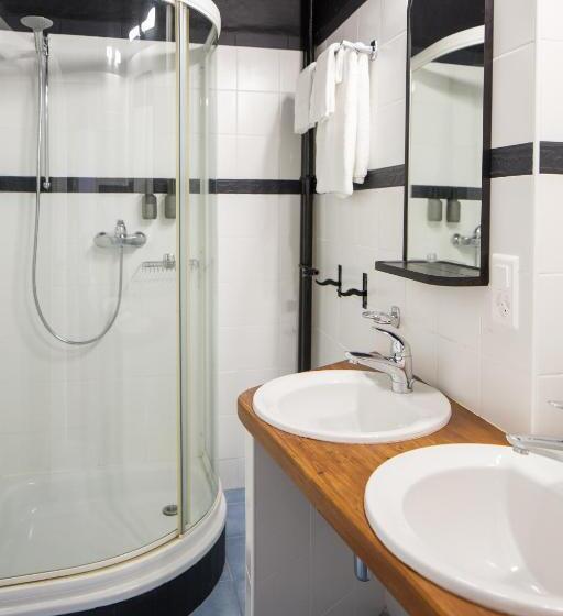 پانسیون Marché 28 Guesthouse