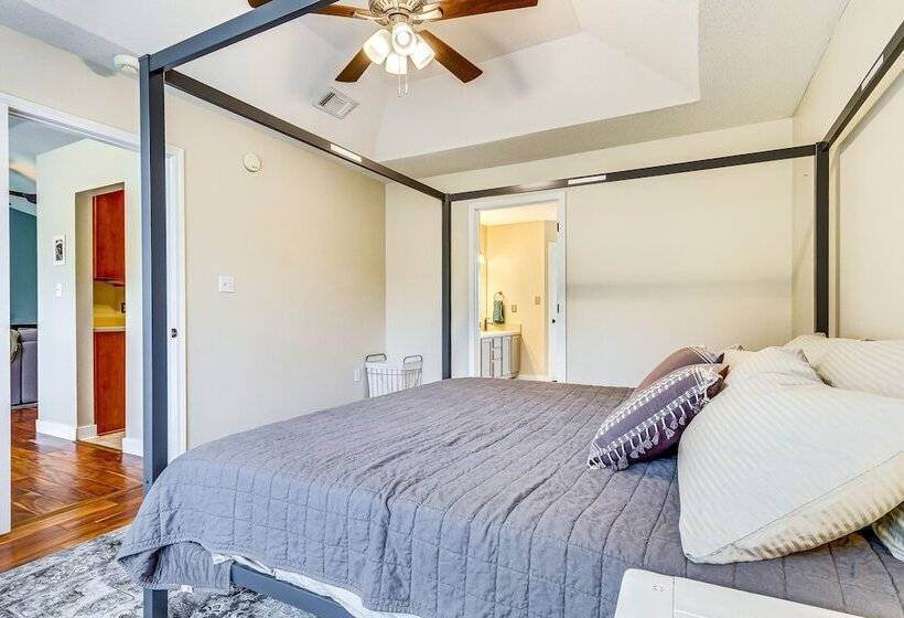 Pet Friendly Home W/ Yard 8 Mi To Perdido Keys!