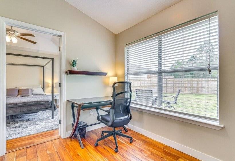 Pet Friendly Home W/ Yard 8 Mi To Perdido Keys!