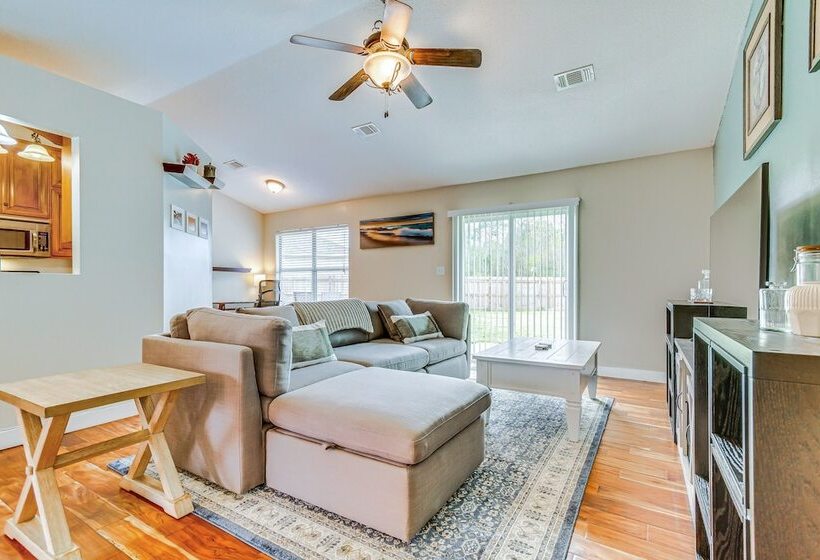 Pet Friendly Home W/ Yard 8 Mi To Perdido Keys!