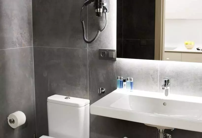Prisma Suites