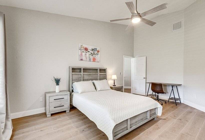 Valrico Home W/ Yard ~ 14 Mi To Downtown Tampa