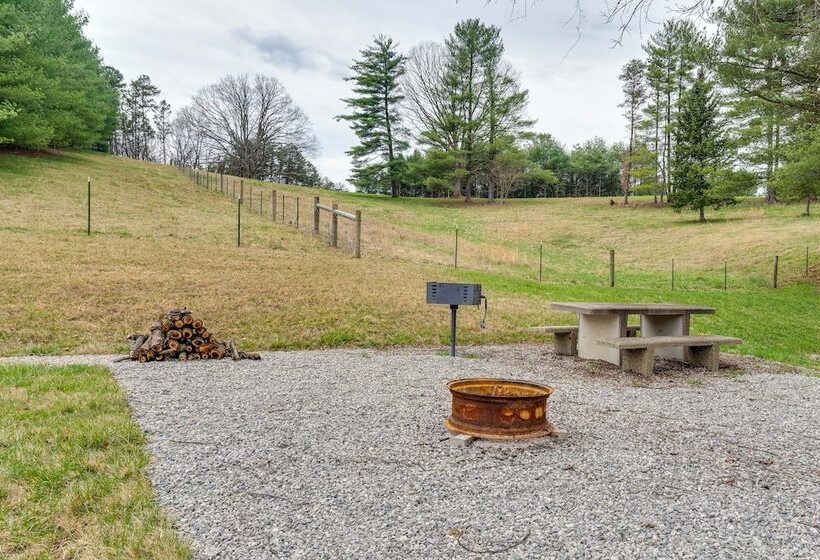 Jackson County Cabin W/ Fire Pits & Atv Trails!