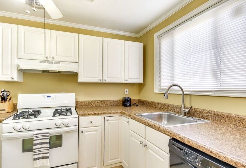 Augusta Home W/ Fenced Yard 4 Mi To Downtown!