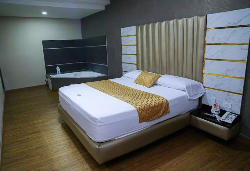 ホテル Byhours Astor