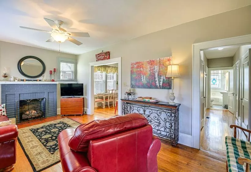 Charming Bristol Home W/ Hot Tub: 1 Mi To Downtown