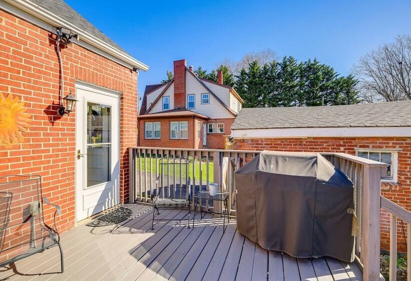 Charming Bristol Home W/ Hot Tub: 1 Mi To Downtown