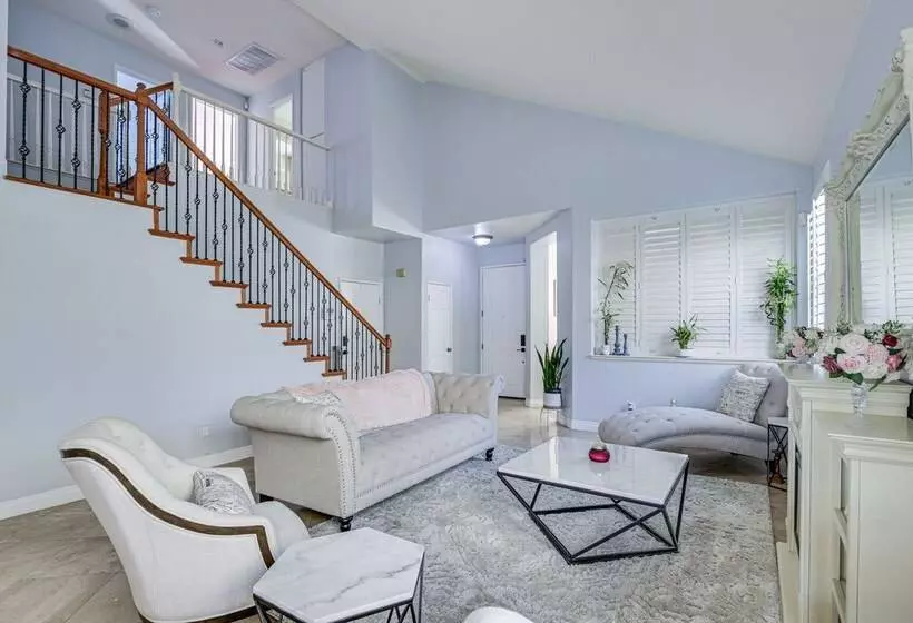 Chula Vista Home W/ Patio   4 Mi To Sesame Place!