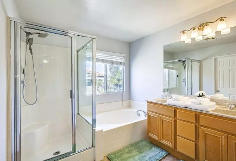 Chula Vista Home W/ Patio   4 Mi To Sesame Place!