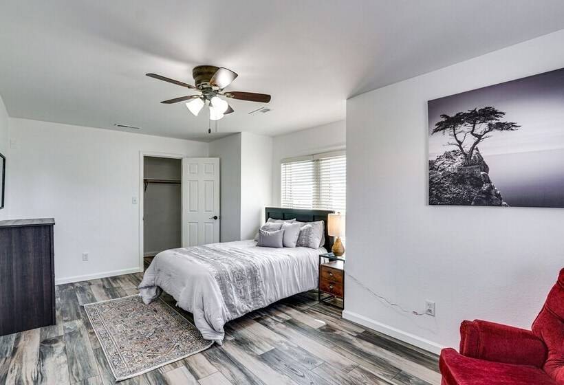 Cozy Jefferson City Retreat W/ Porch, Near Golfing