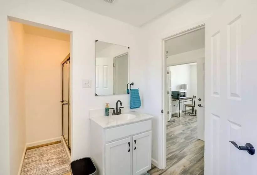 Cozy Jefferson City Retreat W/ Porch, Near Golfing