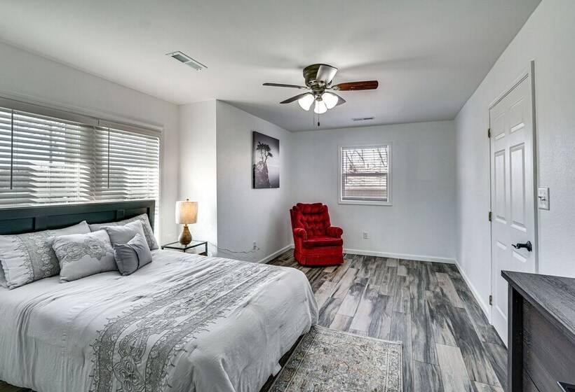 Cozy Jefferson City Retreat W/ Porch, Near Golfing