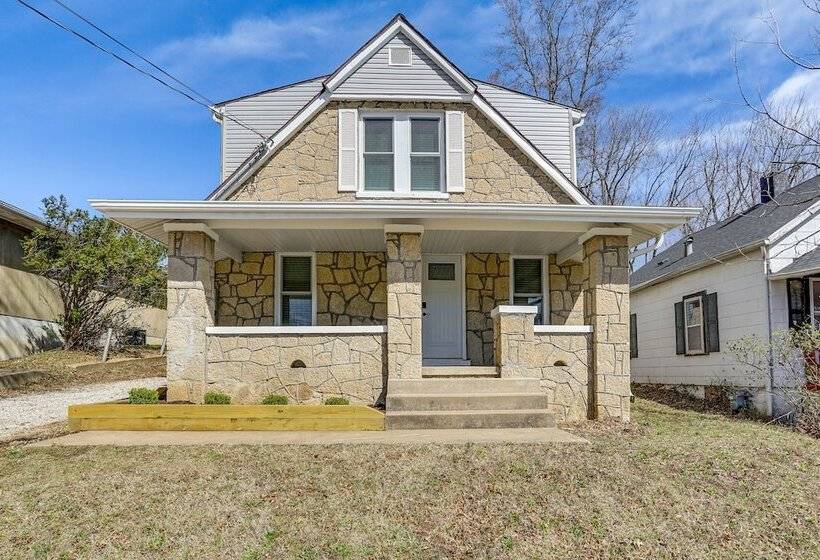 Cozy Jefferson City Retreat W/ Porch, Near Golfing