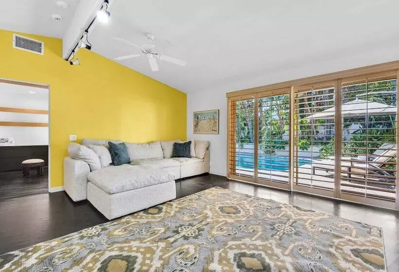 Edwin By Avantstay Hollywood Hills Luxury + Pool