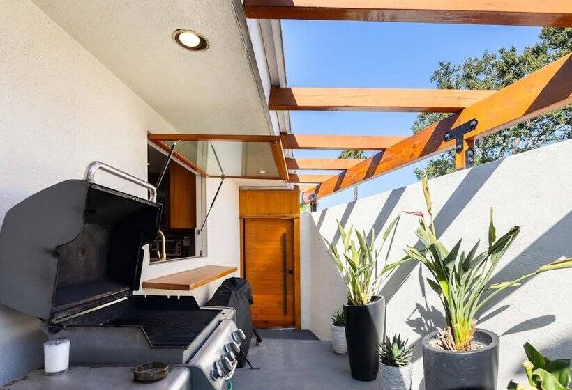 Edwin By Avantstay Hollywood Hills Luxury + Pool