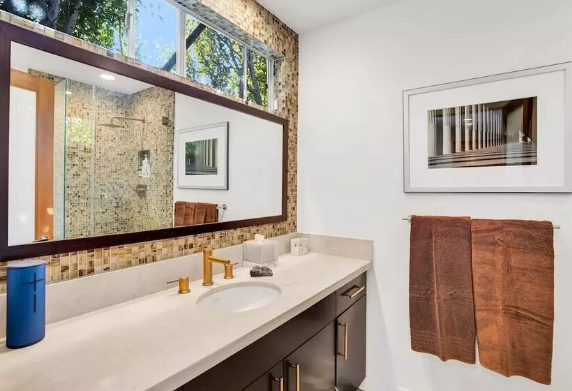 Edwin By Avantstay Hollywood Hills Luxury + Pool
