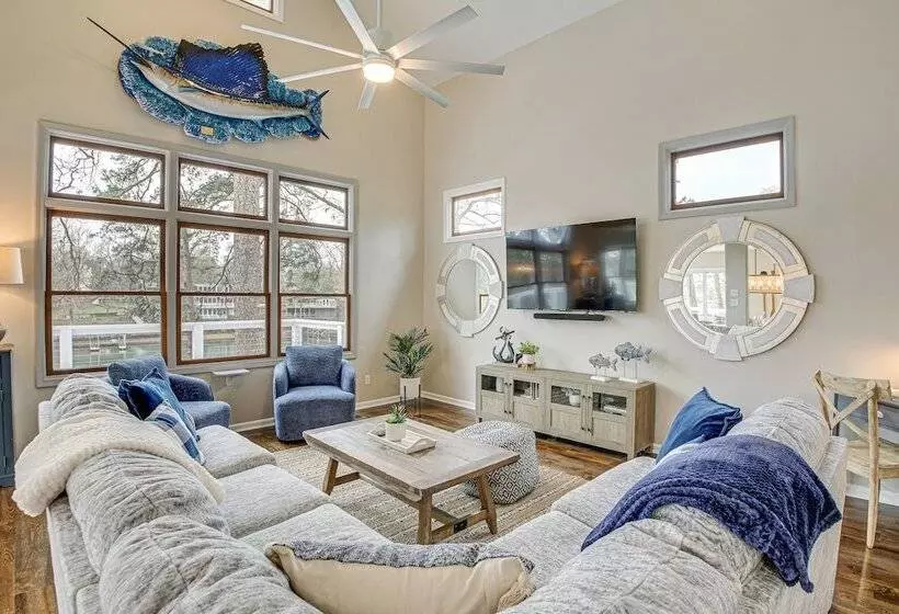 Hot Springs Lakefront Home W/ Dock & Water Views!