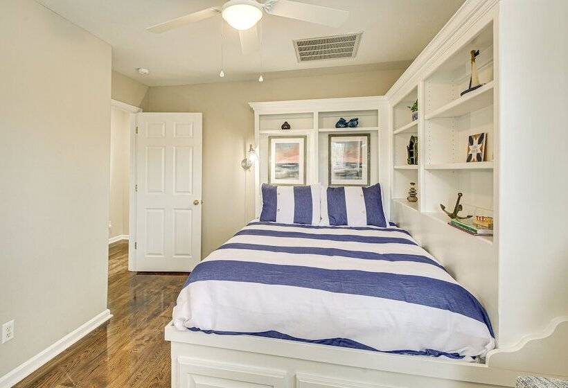 Hot Springs Lakefront Home W/ Dock & Water Views!