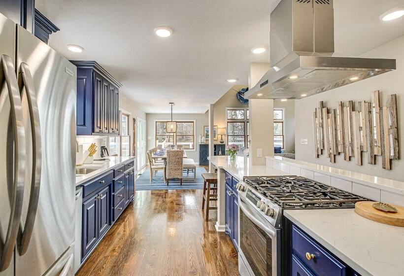 Hot Springs Lakefront Home W/ Dock & Water Views!