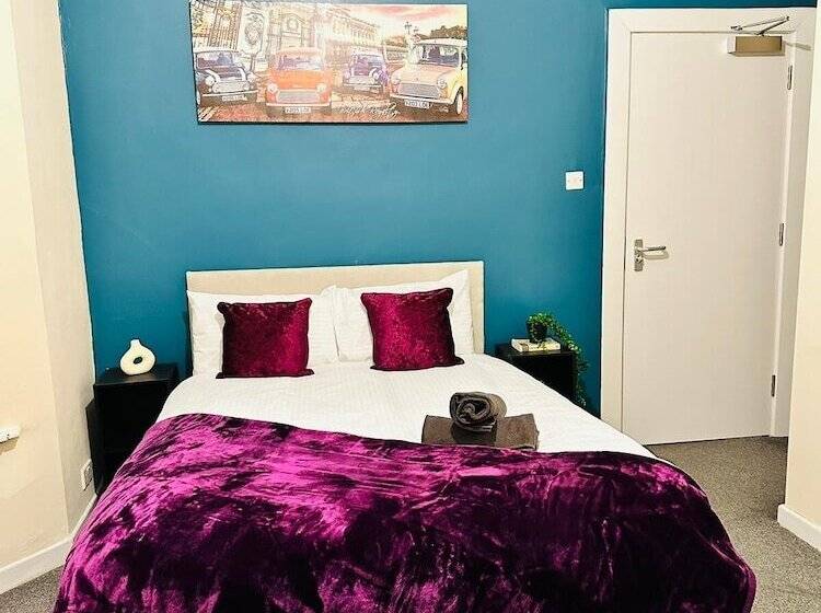 Hotel Elm Vale Lodge