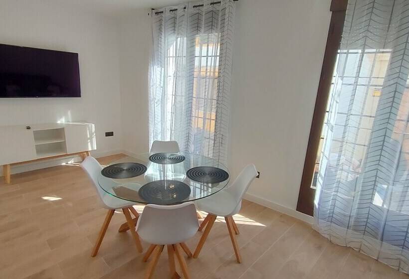 هتل Mira San Basilio