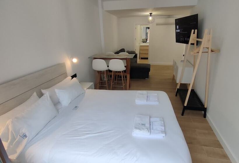 هتل Mira San Basilio