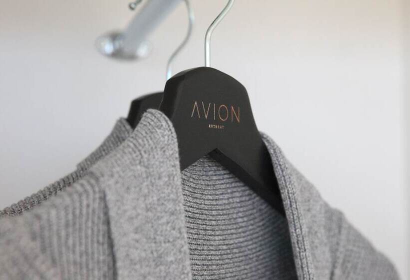 Сельский отель Avion Retreat