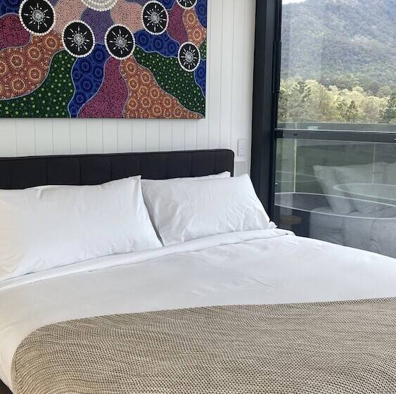 Сельский отель Avion Retreat