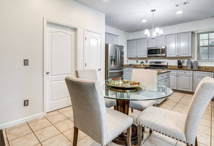 Modern Stone Mountain Home W/ Spacious Deck, Grill