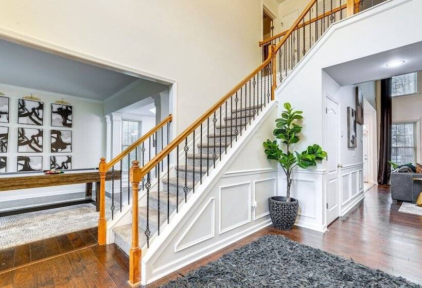 Modern Stone Mountain Home W/ Spacious Deck, Grill