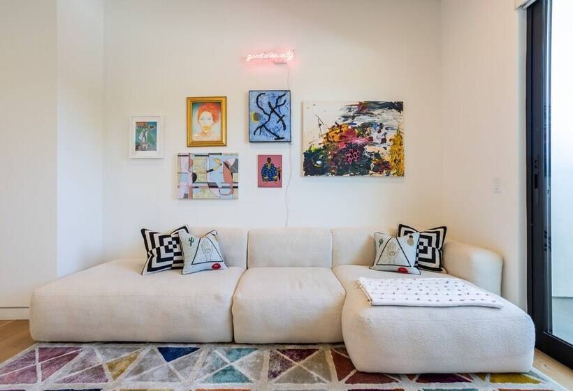 North Vista By Avantstay Stylish Villa In Weho, Walk To Melrose, Pool+hot Tub