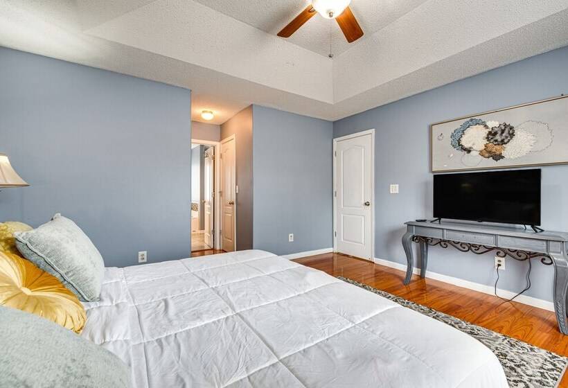 Peaceful Monroe Home W/ Private Pool, Pet Friendly