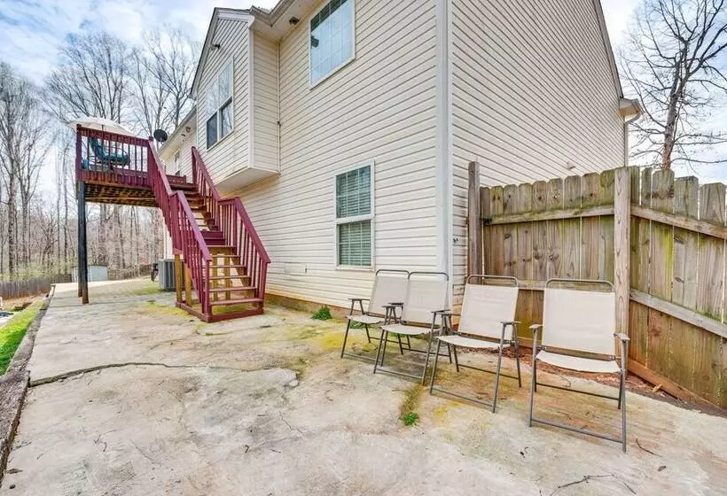 Peaceful Monroe Home W/ Private Pool, Pet Friendly