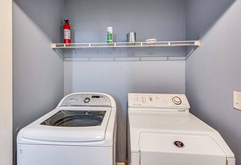 Peaceful Monroe Home W/ Private Pool, Pet Friendly