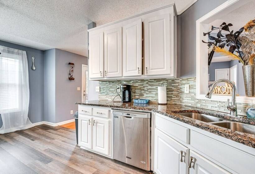 Peaceful Monroe Home W/ Private Pool, Pet Friendly