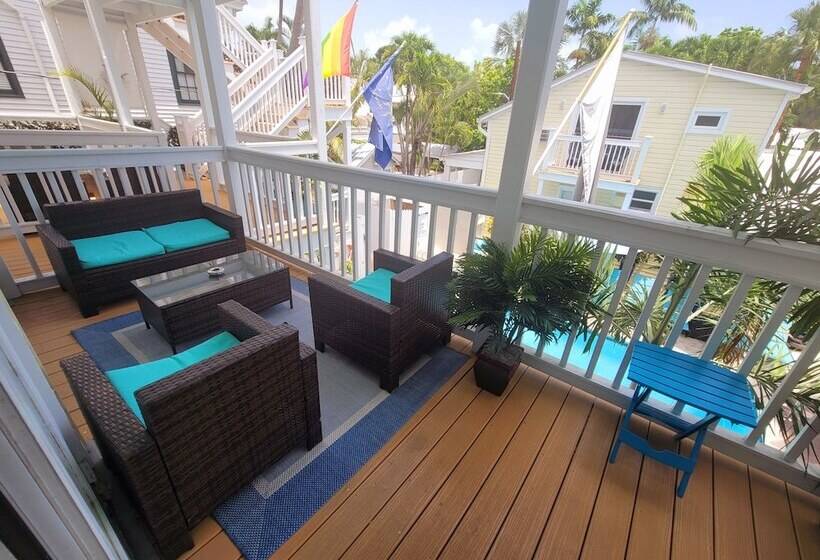 פנסיון Bishop Hotel Key West